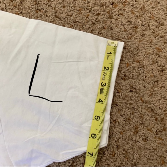 NWT. Levi’s Sportswear Logo Graphic Tee - Picture 5 of 8